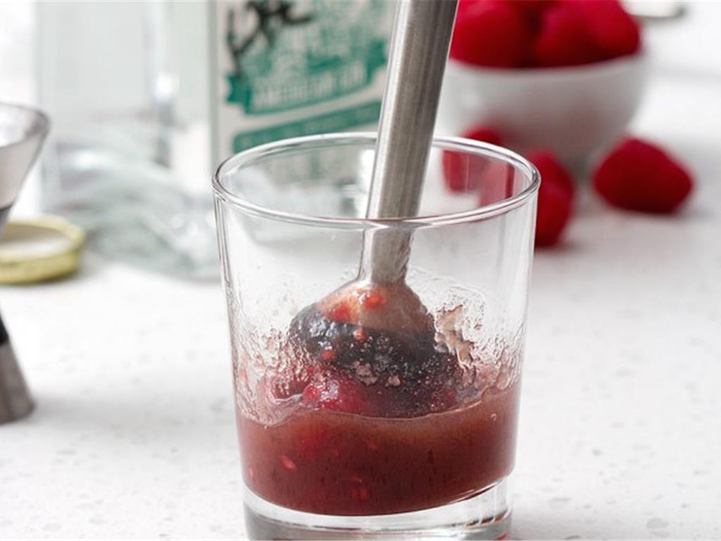 Raspberry Sparkler Recipe | SideChef