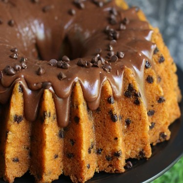 Banana Chocolate Chip Bundt Cake Recipe | SideChef