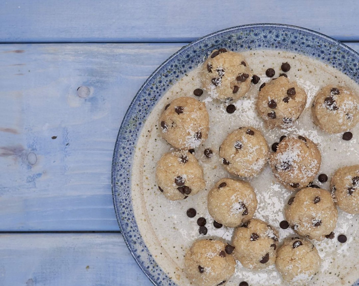 Collagen Chocolate Chip Snowballs