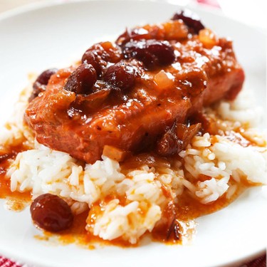 Slow Cooker Cranberry Pork Chops Recipe | SideChef