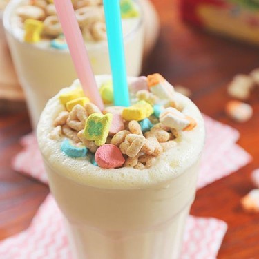 Lucky Charms Milkshake Recipe | SideChef