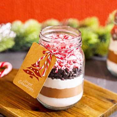 Peppermint Hot Cocoa Jars Recipe | SideChef