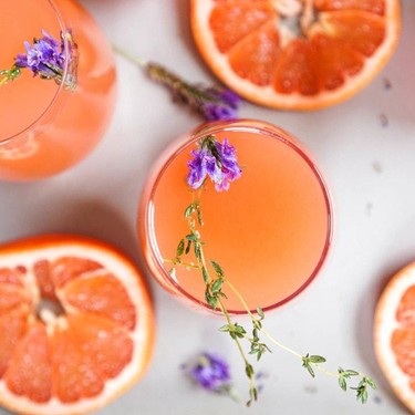 Lavender Guava Wine Cooler Recipe | SideChef