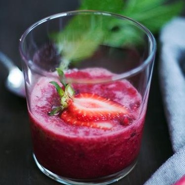 Pomegranate & Strawberry Honey Juice Recipe | SideChef
