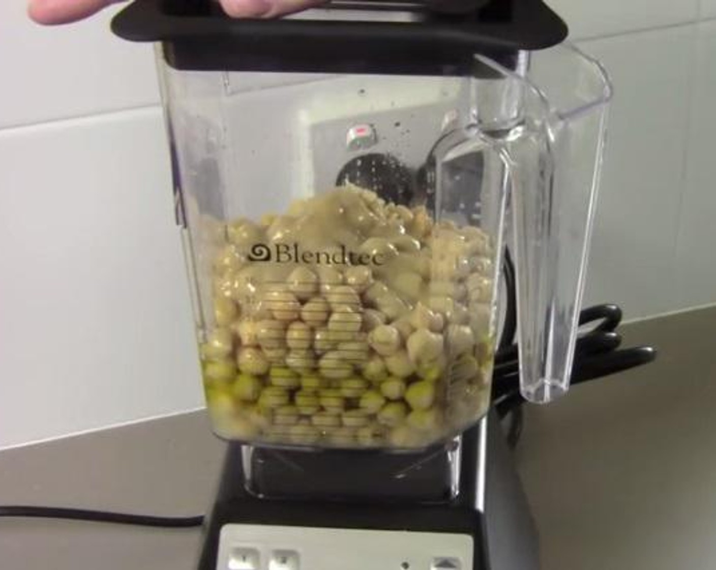 step 1 Blend the GOYA® Chick Peas (4 cups) inside the blender together with the juice from Lemons (1 1/4), Garlic (2 cloves), Tahini (2 Tbsp), Olive Oil (1/3 cup), and Water (2 Tbsp).