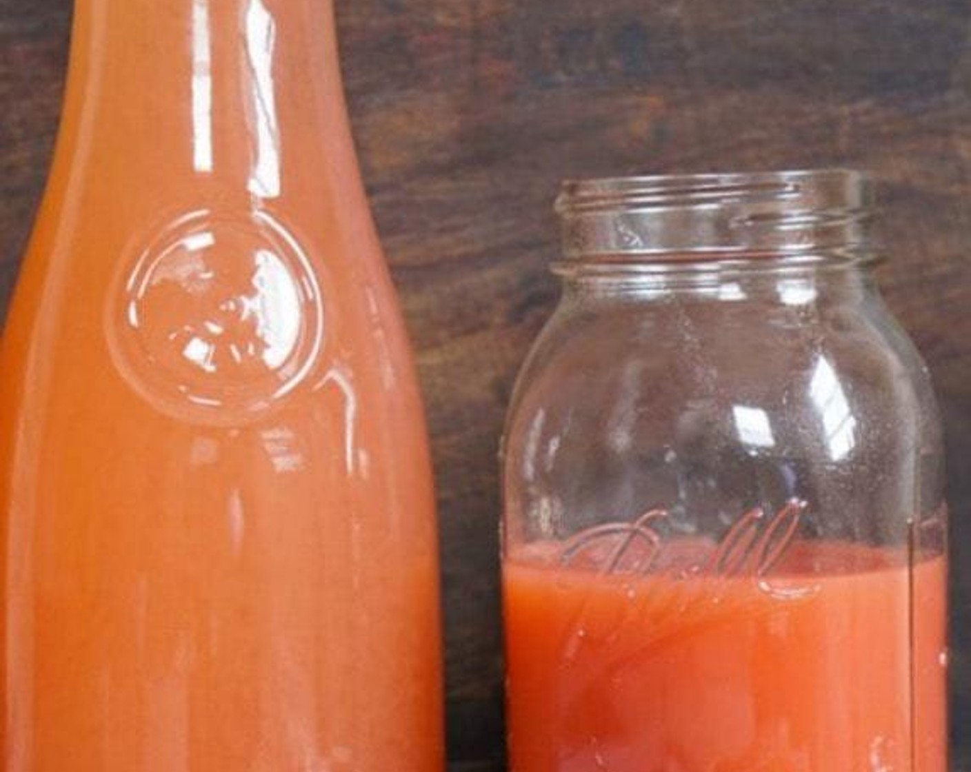 step 4 Add the Moscato Wine (1 bottle) to a 3-quart pitcher. Pour in 2 cups of the Guava Juice (720 mL) and a half cup of the simple syrup. Stir and taste. Add in more guava juice and simple syrup as desired. Shake before serving.