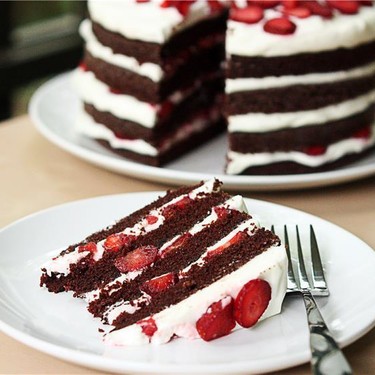 Chocolate Strawberry Cream Cake Recipe | SideChef