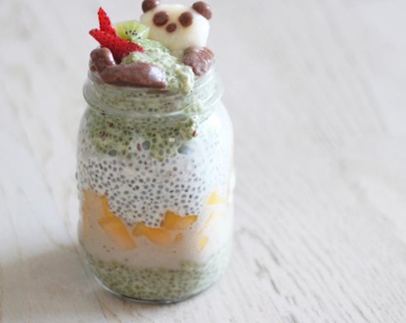 Bathing Panda's Chia Pudding Parfait