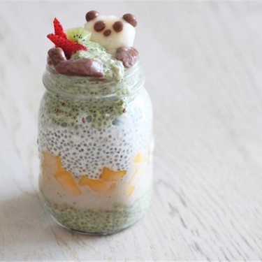 Bathing Panda's Chia Pudding Parfait Recipe | SideChef