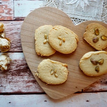 Savory Tahini Pistachio Cookies Recipe | SideChef