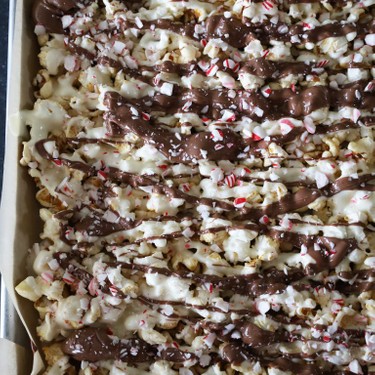 Chocolate Peppermint Popcorn Bark Recipe | SideChef