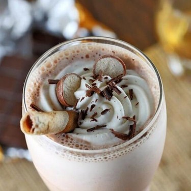 Boozy Chocolate Milkshake with Whiskey Recipe | SideChef