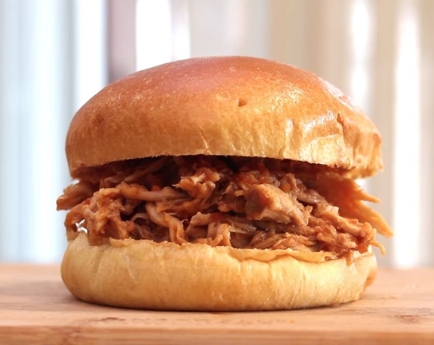 Addictive Slow Cooker Pulled Pork Sliders