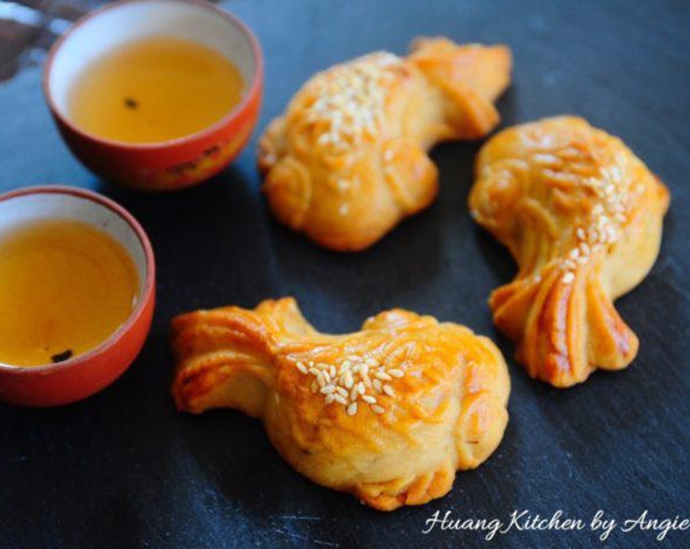 Fish Doll Mooncakes with Chicken Floss 鸡松鱼儿公仔月饼