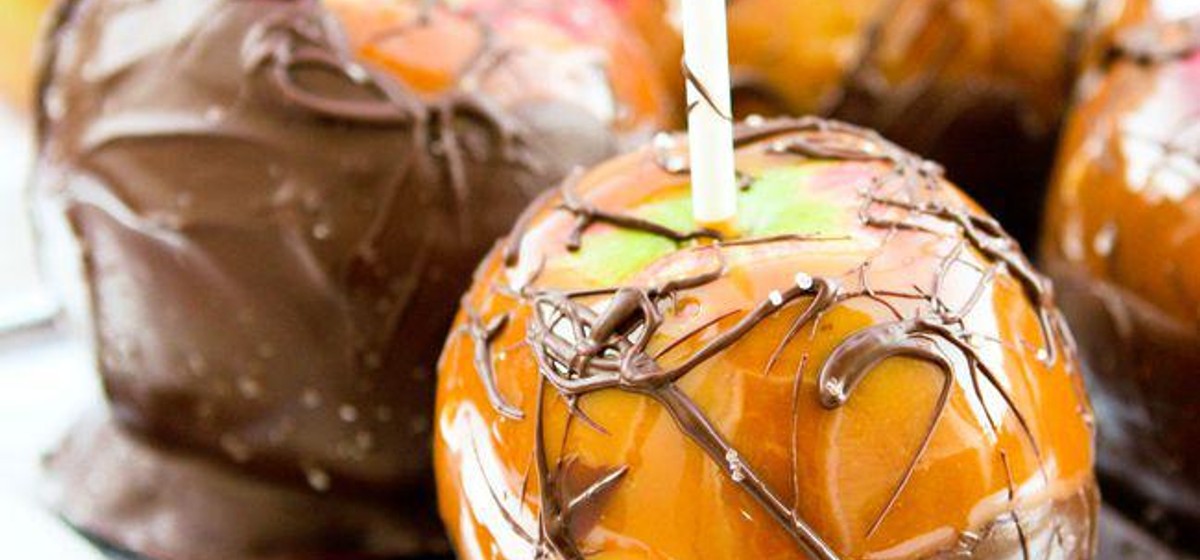 Salted Chocolate Caramel Apples Recipe | SideChef