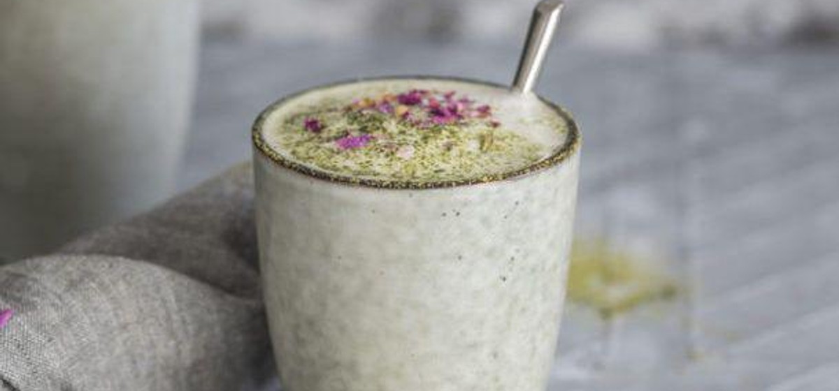 Matcha Latte with Coconut Milk Recipe | SideChef