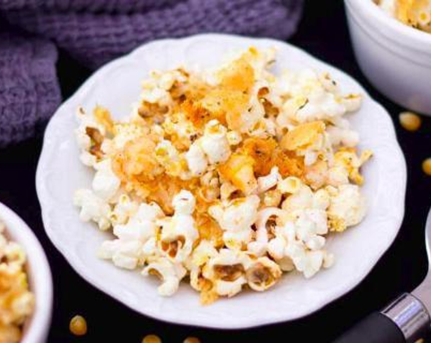 Crunchy Garlic Parmesan Popcorn