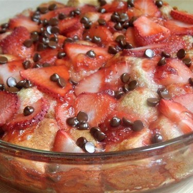 Strawberry Chocolate Monkey Bread Pie Recipe | SideChef