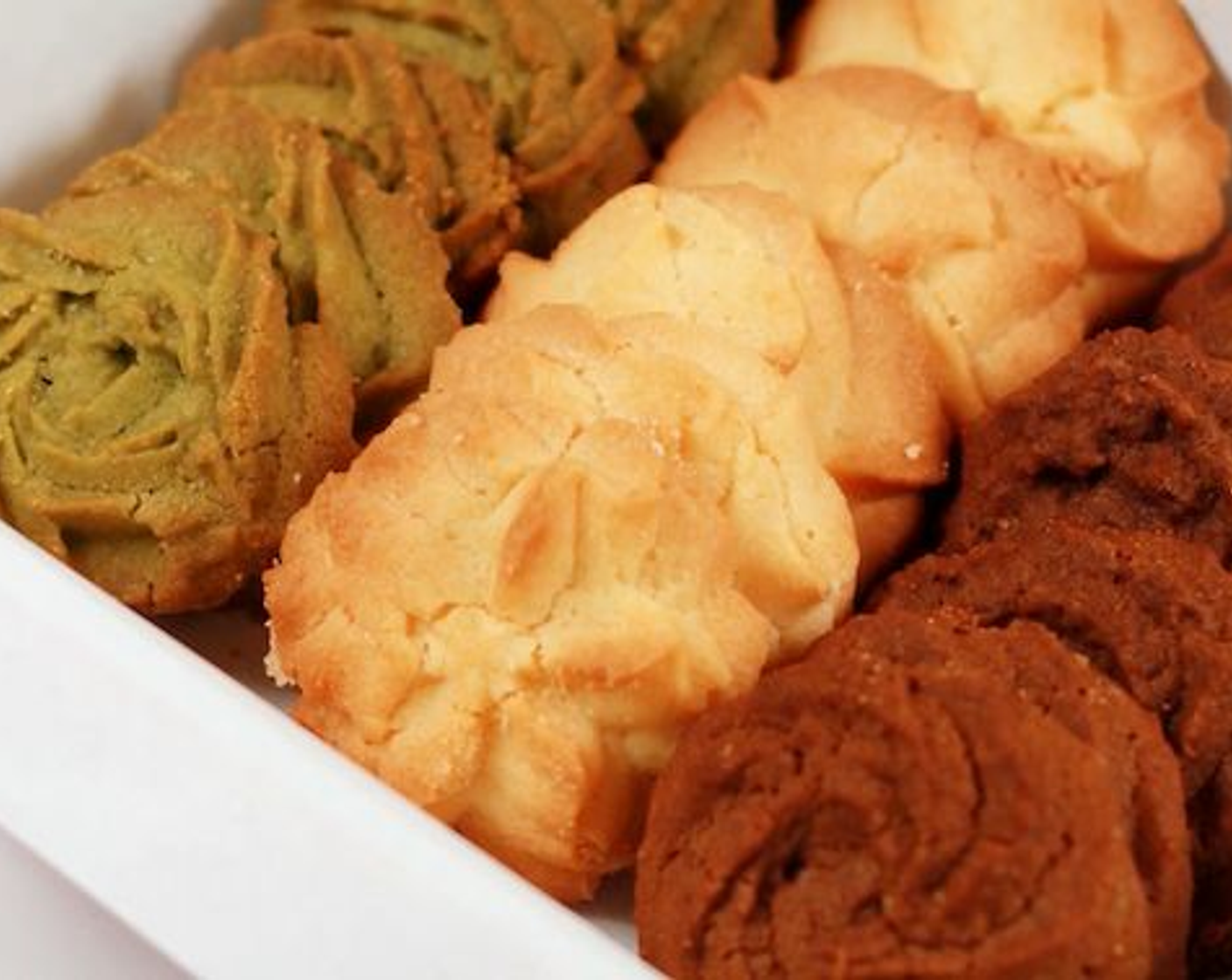 Matcha and Mocha Butter Cookies