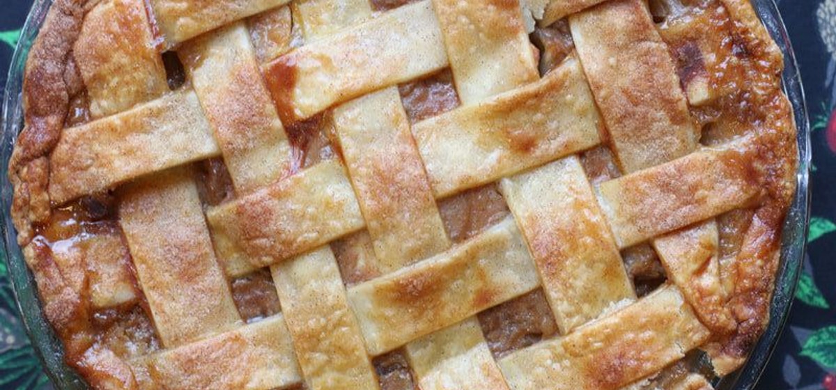 Salted Caramel Apple Pie Recipe | SideChef