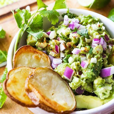 Quick and Easy Guacamole Recipe | SideChef