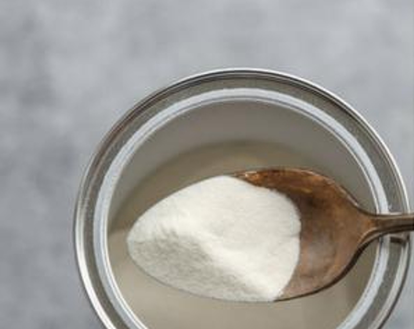 step 1 Place the Coconut Milk (13.5 fl oz) in a medium saucepan and sprinkle the Gelatin Powder (1/2 Tbsp) on top. Whisk once and set aside to bloom for 10 minutes.