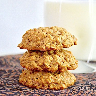 Banana Chocolate Chip Oatmeal Cookies Recipe | SideChef