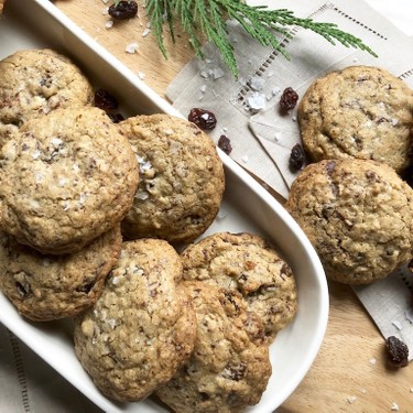 Salted Oatmeal Chocolate Chunk Cookies Recipe | SideChef