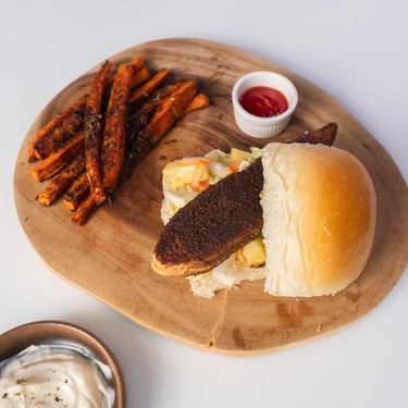 Jerk Salmon Sandwich with Charred Pineapple Slaw and Carrot Fries Recipe | SideChef