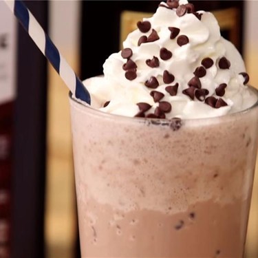 Chocolate Chip Brownie Frappuccino Recipe | SideChef
