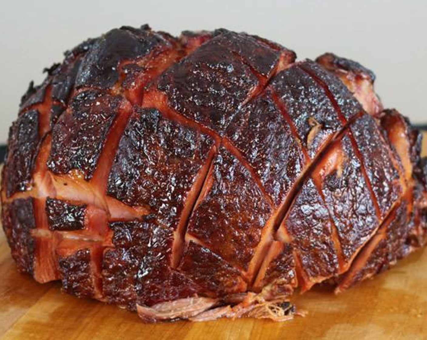 Apricot and Apple Glazed Ham