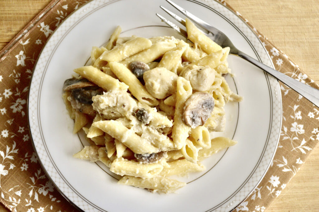 Mushroom alfredo deals