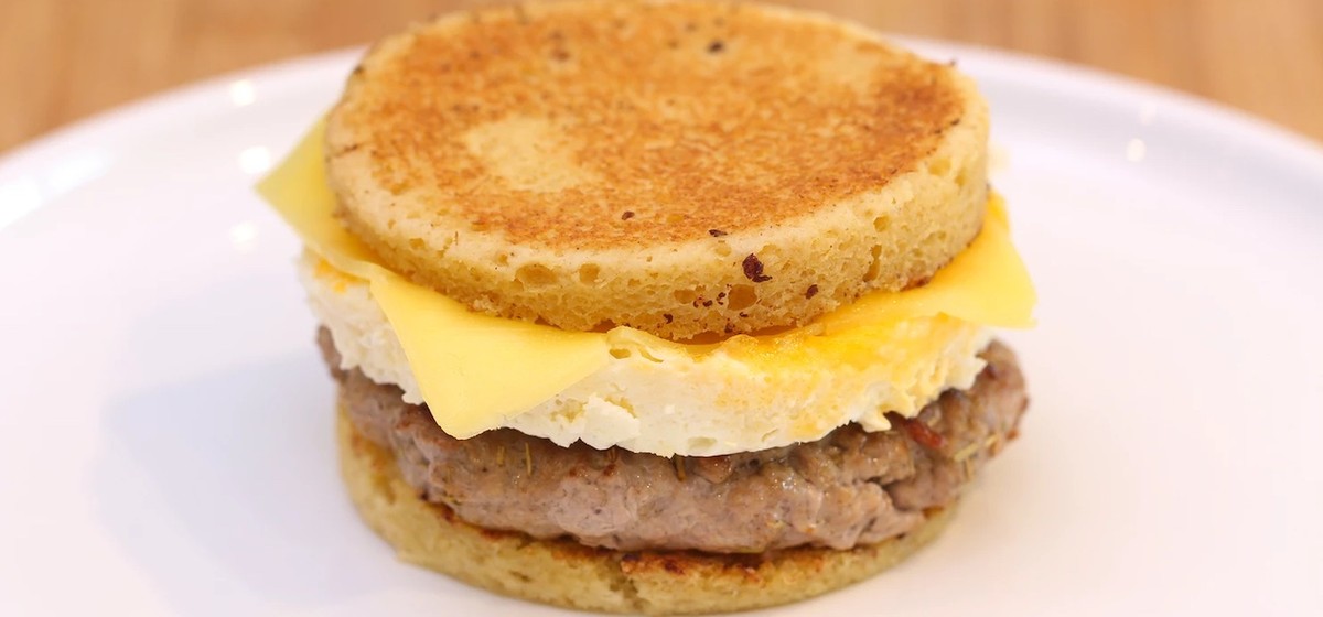Keto Sausage and Egg McMuffin Recipe | SideChef
