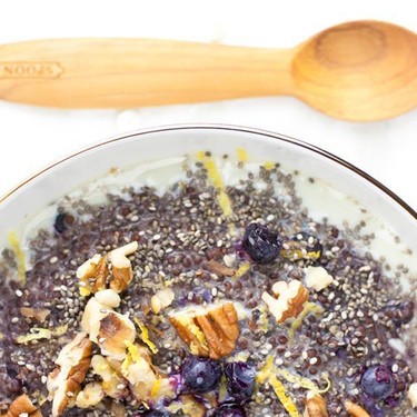 Blueberry Pie Quinoa Porridge Recipe | SideChef