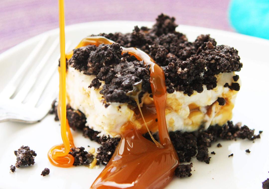 Oreo Caramel Frozen Yogurt Cake Recipe SideChef