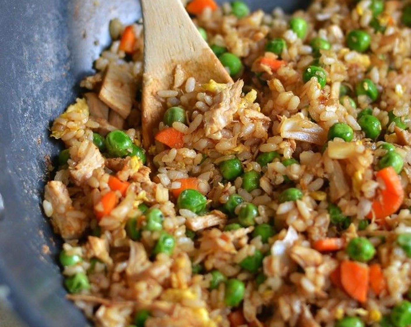 step 5 Stir fry for a few minutes until everything comes together and rice starts to brown then remove from heat.