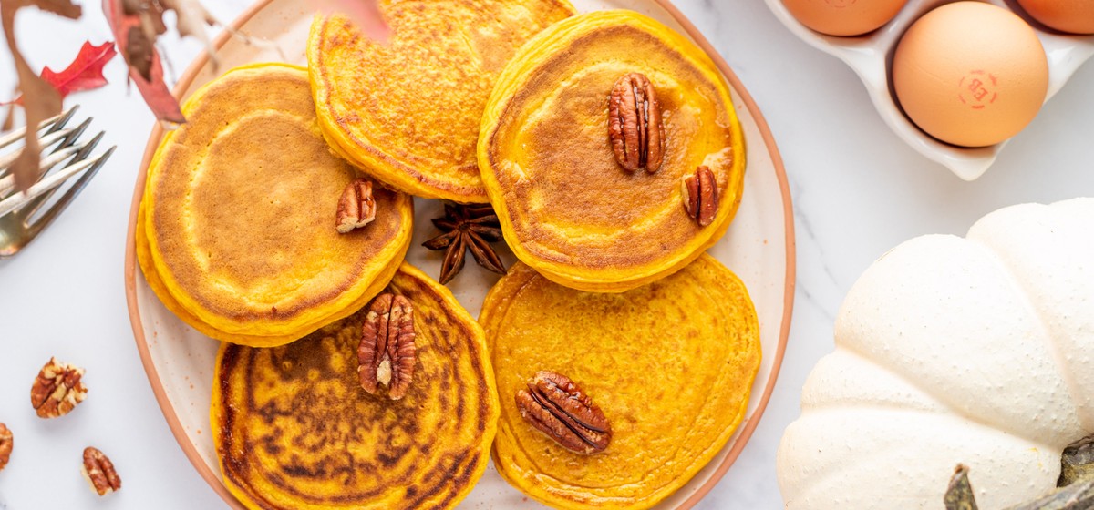 Chai Spiced Pumpkin Pancakes Recipe | SideChef