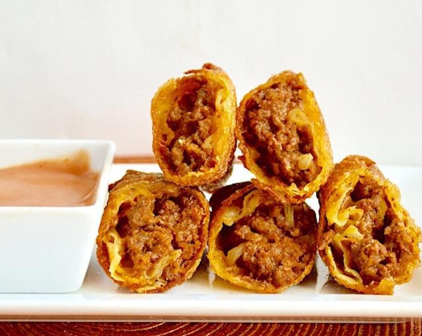 Cheeseburger Egg Rolls