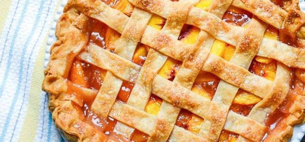 Fresh Peach Pie with Lattice Crust Recipe | SideChef