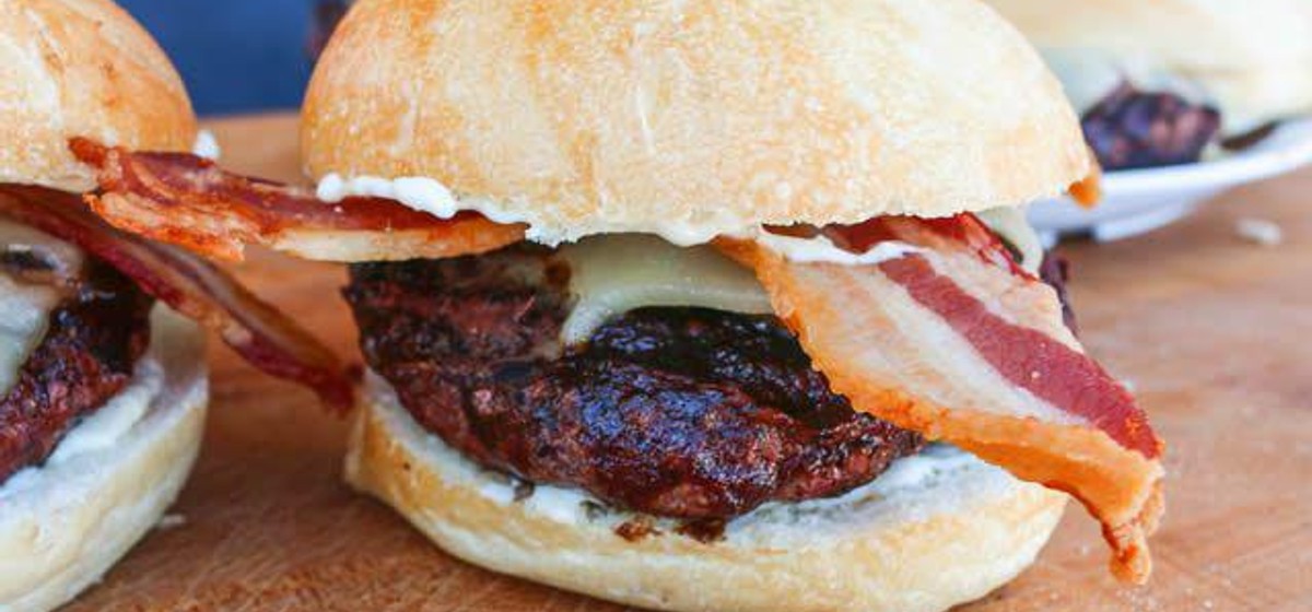 Smoked Hamburgers Recipe | SideChef