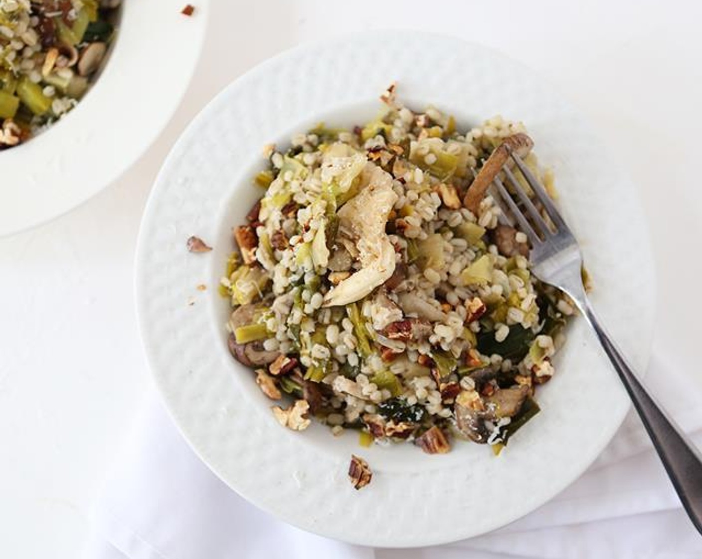 Toasted Barley Pilaf with Mixed Mushrooms and Leeks Recipe | SideChef