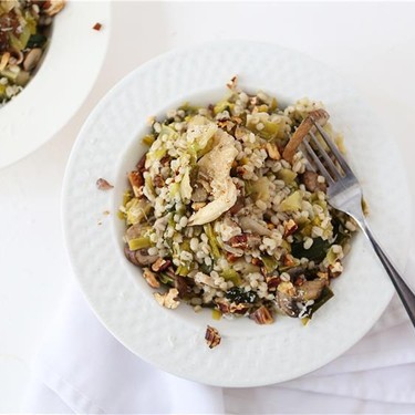 Toasted Barley Pilaf with Mixed Mushrooms and Leeks Recipe | SideChef