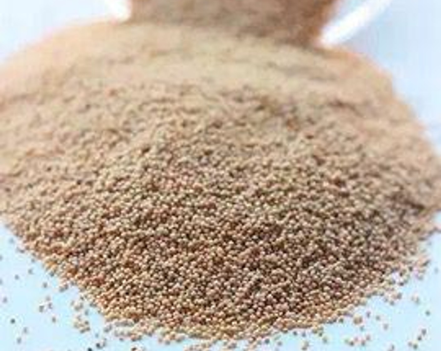 step 1 Place Amaranth (1 cup), Water (2 cups), Simply Organic Cinnamon, Ground (1/2 tsp), Vanilla Extract (1/2 tsp), and Salt (1 dash) in a medium saucepan over medium high heat. Stir and bring to a boil.