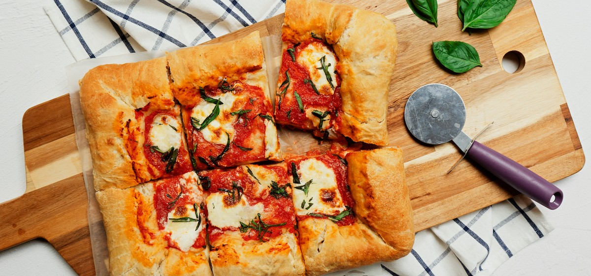 Stuffed Crust Margherita Pizza Recipe | SideChef