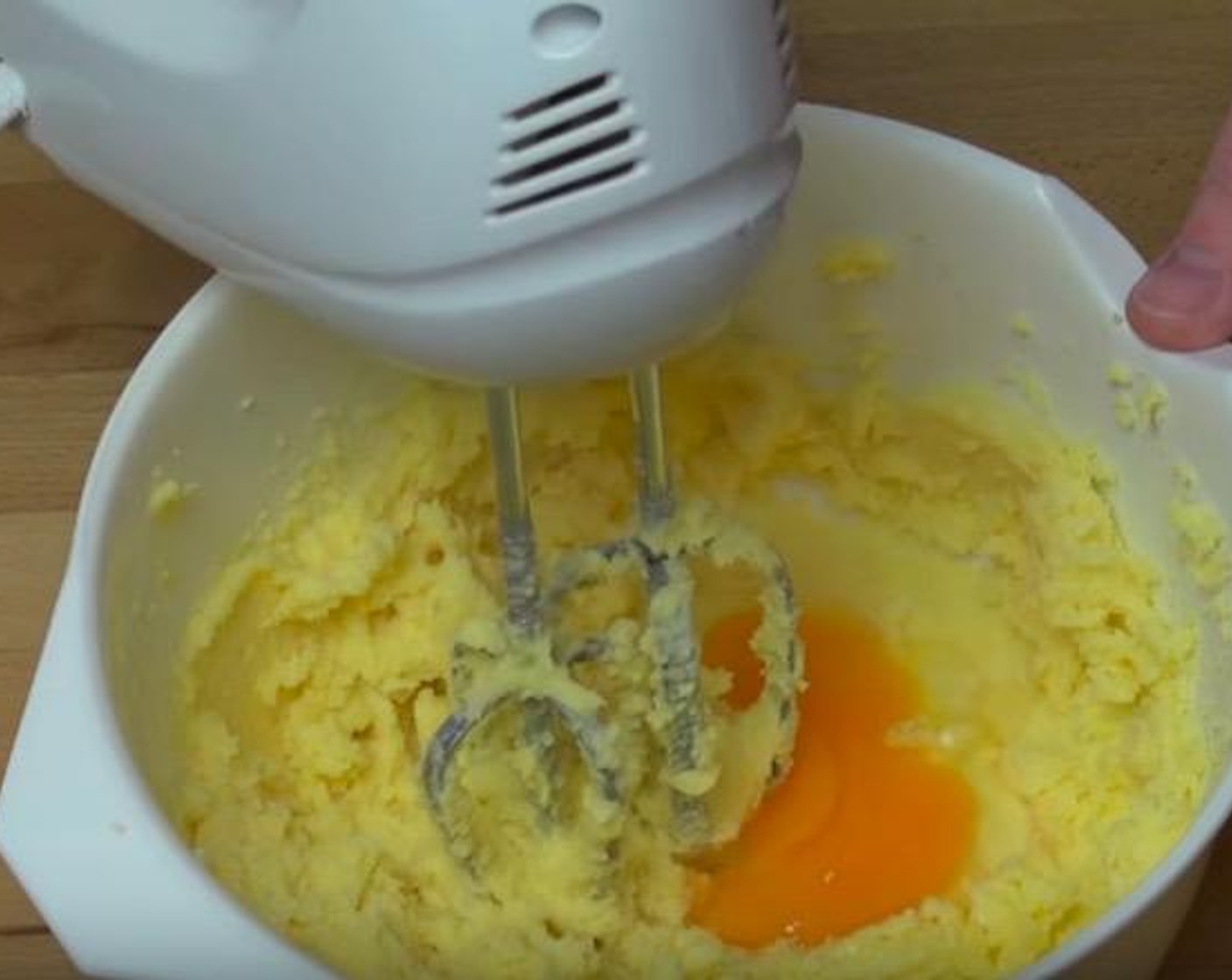 step 2 Add Eggland's Best Classic Egg (1). Beat in until smooth.
