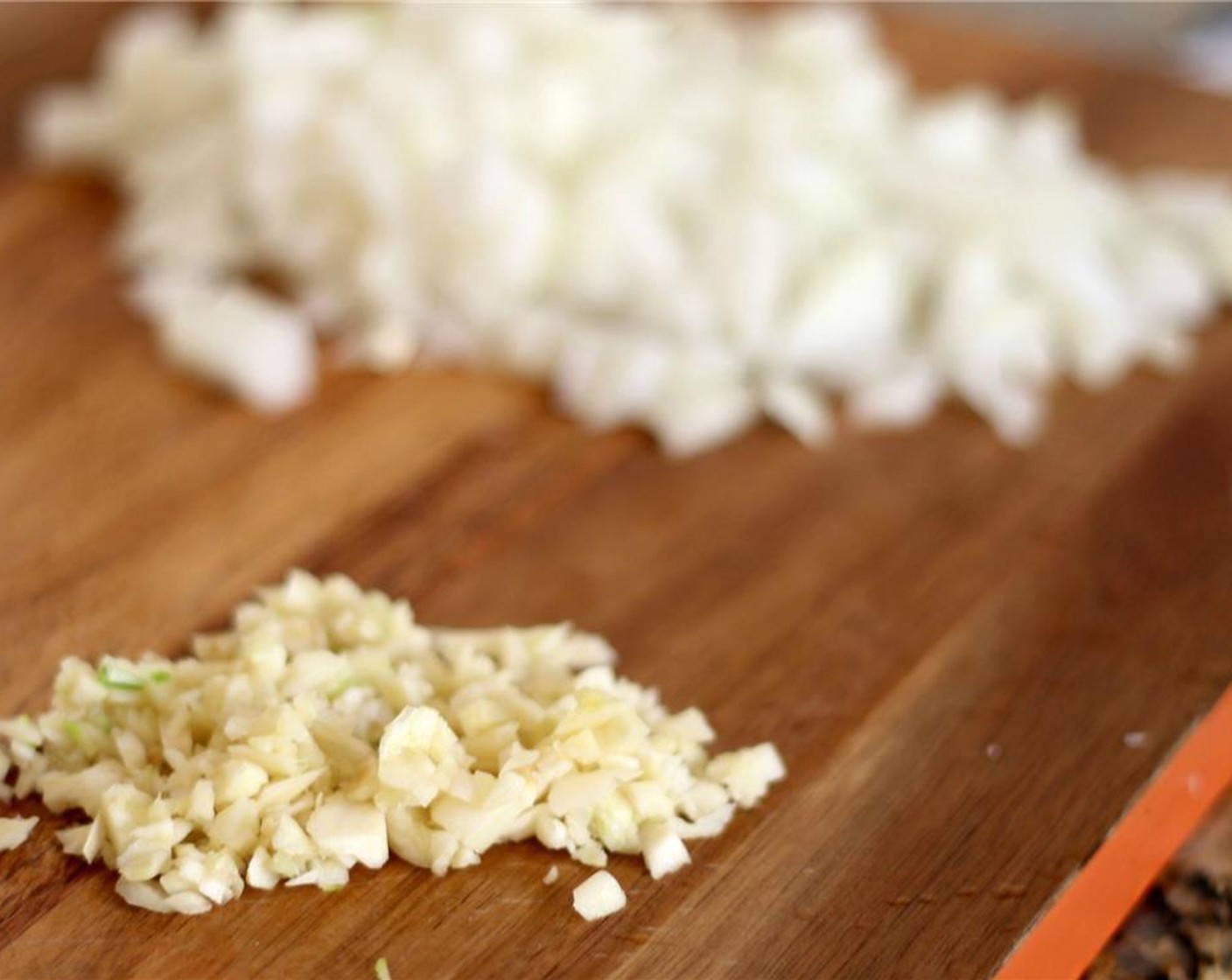 step 1 Finely chop the Onion (1/2 cup) and mince the Garlic (2 cloves).