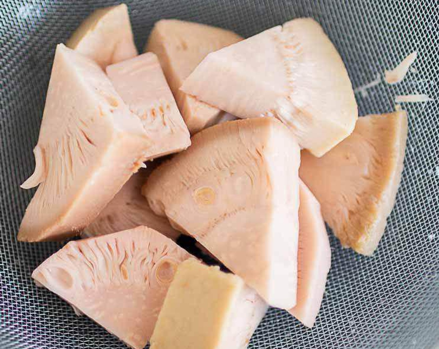 step 1 Rinse the Young Green Jackfruit in Water (1 can), drain and shake out any excess water through a sieve, then chop roughly.