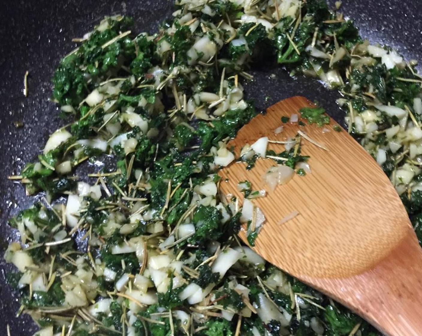 step 1 Chop the Fresh Rosemary (1 sprig), Italian Flat-Leaf Parsley (1 sprig) and Garlic (2 cloves). Saute rosemary, parsley, and garlic in Extra-Virgin Olive Oil (2 Tbsp) at high heat until fragrant.