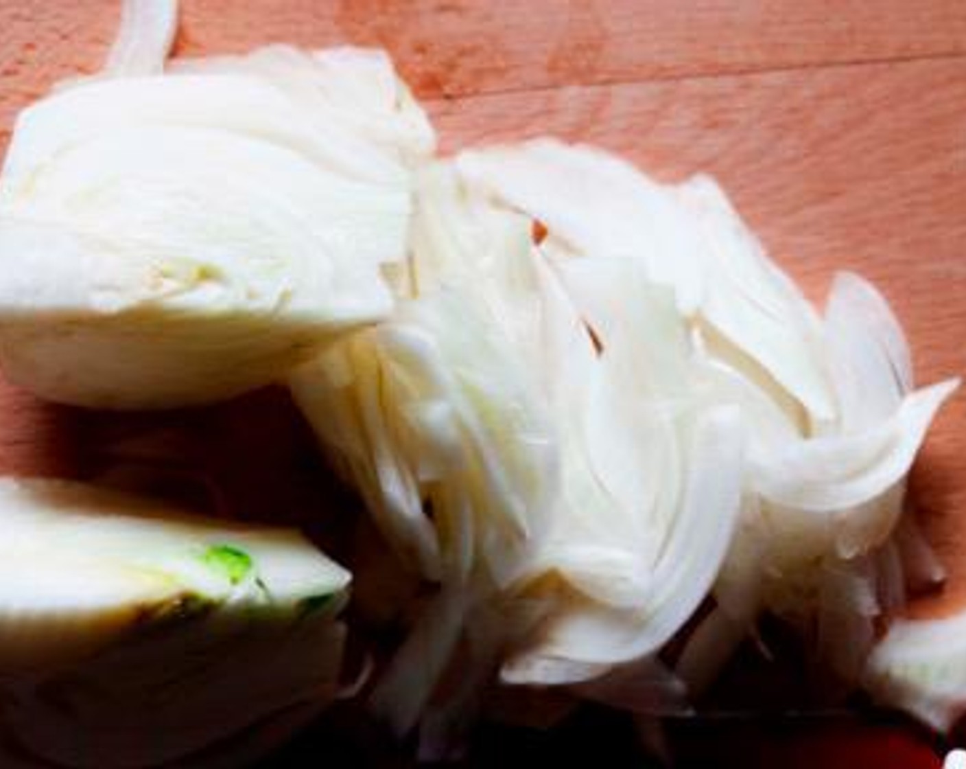 step 2 Cut the fennel in 4 parts and slice it very thin.