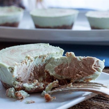 Vegan Mint Chip Cheesecake Recipe | SideChef